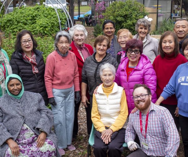 Support migrants and refugees to achieve their goals and aspirations Image